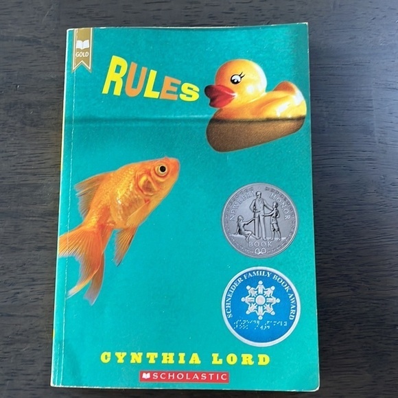 Set of 4.  Cynthia Lord paperback books - Picture 2 of 10